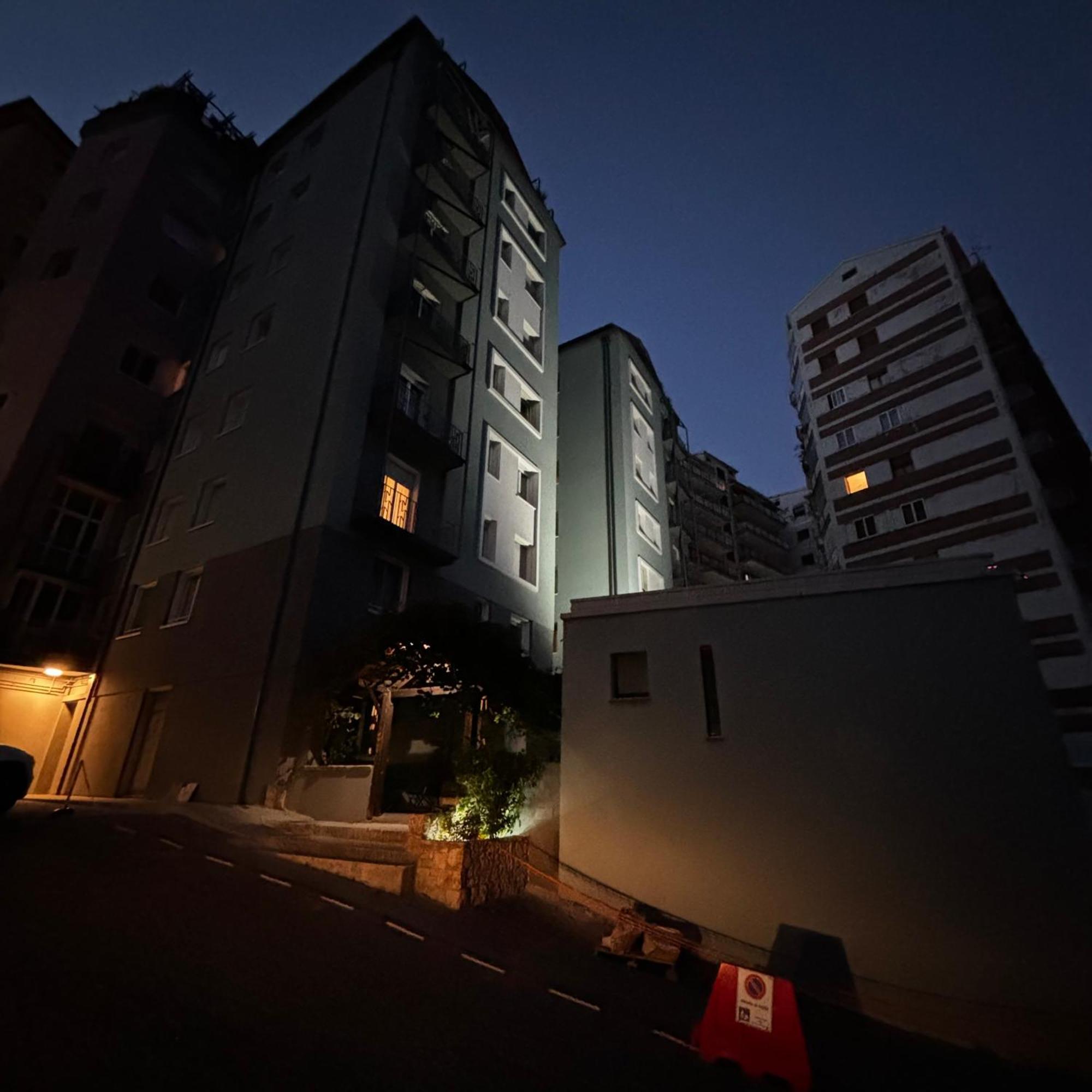 Essential Room & Parking In Centro Citta Con Parcheggio Privato E Wifi Potenza Exteriér fotografie